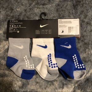 Set of 3 Nike socks
